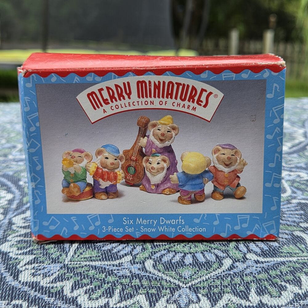 1997 Six Merry Dwarfs 3Piece Set Snow White Collection Merry Miniatures Hallmark